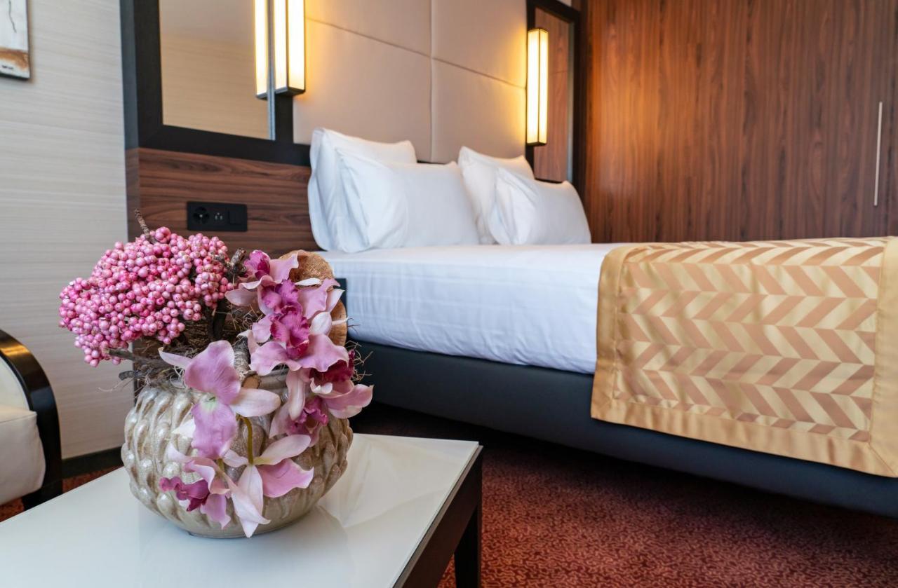 Nash Suites Airport Hotel Le Grand Saconnex Εξωτερικό φωτογραφία